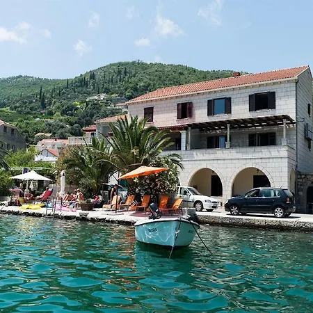 Zaton * Ντουμπρόβνικ