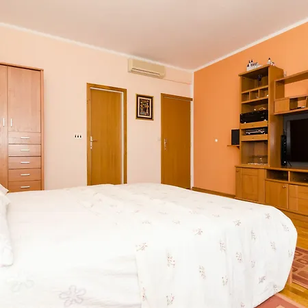 Zaton Apartment